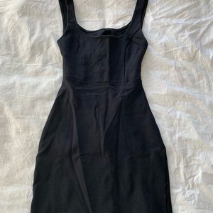 Black Body con Dress with Back Cutout